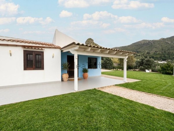 casa indipendente in vendita a Castellammare del Golfo in zona Balata di Baida