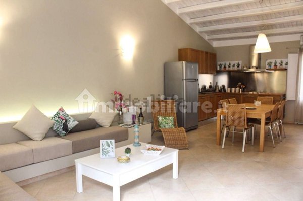 casa semindipendente in vendita a Castellammare del Golfo