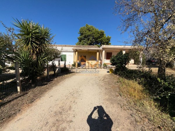 casa indipendente in vendita a Castellammare del Golfo