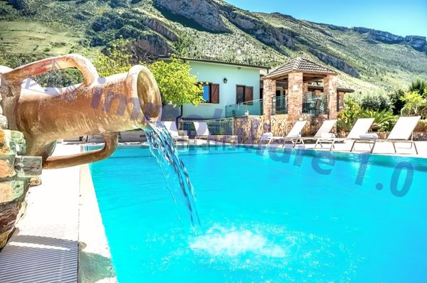 casa indipendente in vendita a Castellammare del Golfo in zona Balata di Baida