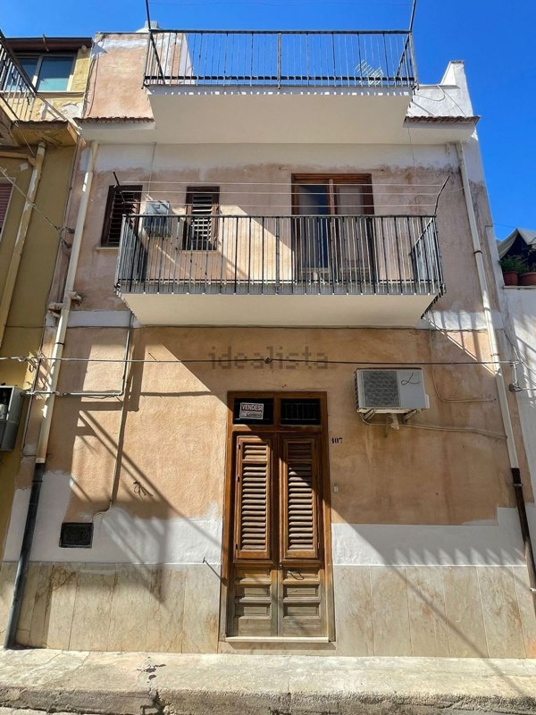 casa indipendente in vendita a Castellammare del Golfo