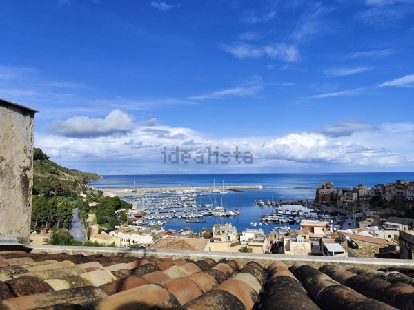 casa indipendente in vendita a Castellammare del Golfo