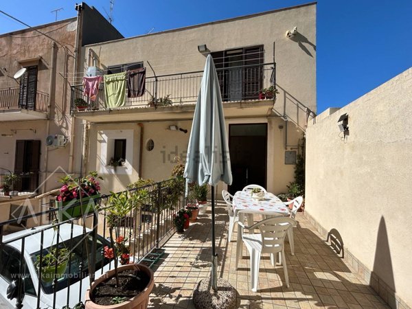 appartamento in vendita a Castellammare del Golfo