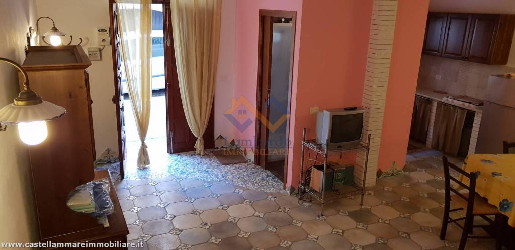 casa indipendente in vendita a Castellammare del Golfo