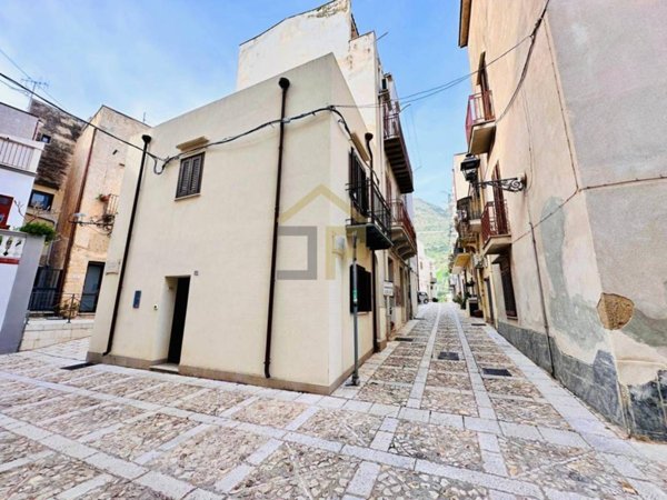 appartamento in vendita a Castellammare del Golfo