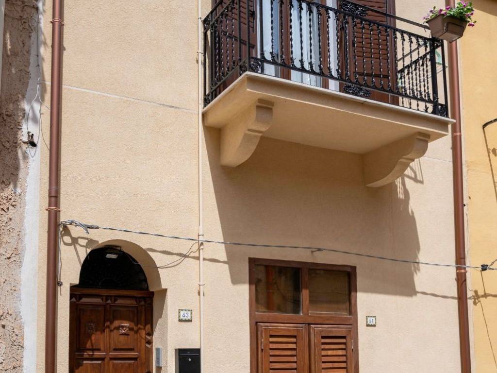 casa indipendente in vendita a Castellammare del Golfo