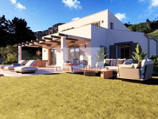 casa indipendente in vendita a Castellammare del Golfo in zona Scopello