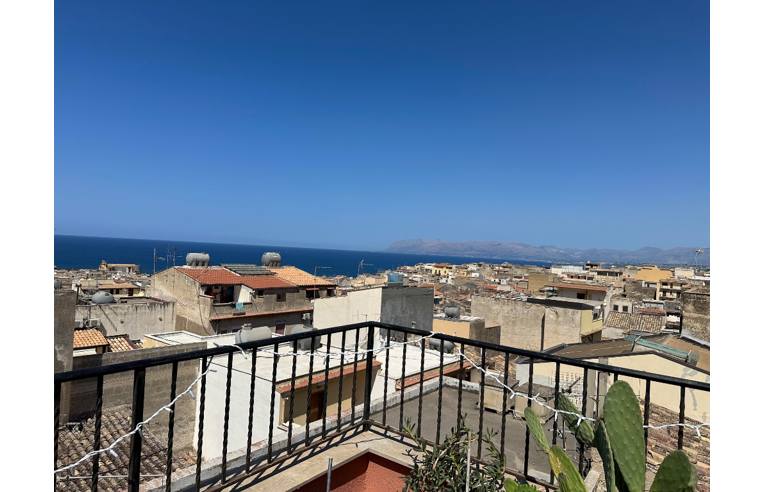 casa indipendente in vendita a Castellammare del Golfo