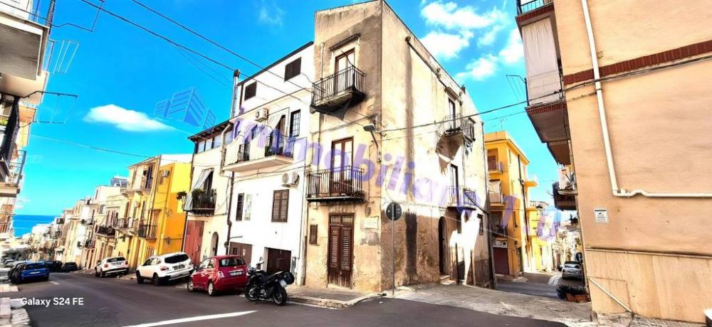 casa indipendente in vendita a Castellammare del Golfo