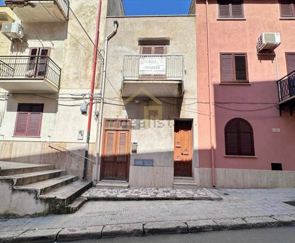 casa indipendente in vendita a Castellammare del Golfo
