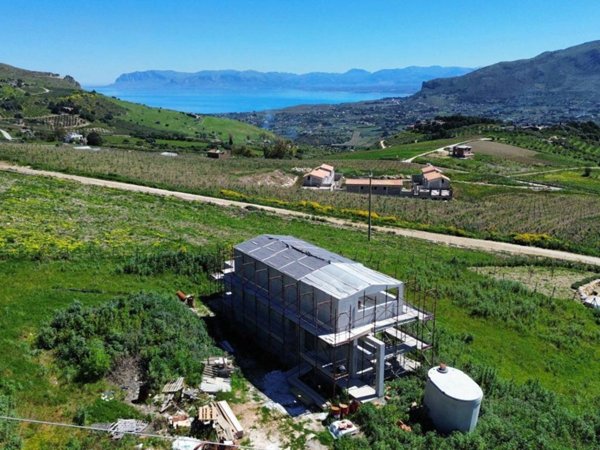 casa indipendente in vendita a Castellammare del Golfo
