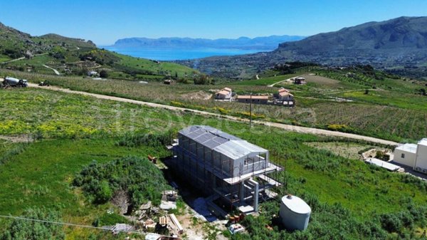 casa indipendente in vendita a Castellammare del Golfo