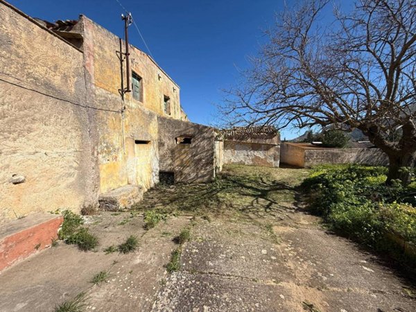 casa indipendente in vendita a Castellammare del Golfo