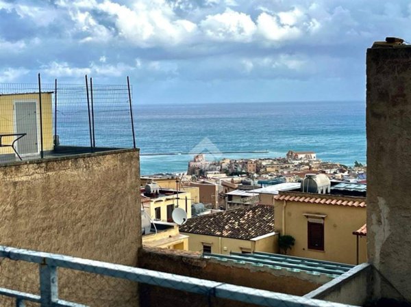 casa indipendente in vendita a Castellammare del Golfo