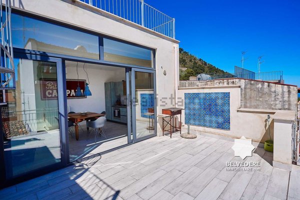 casa indipendente in vendita a Castellammare del Golfo