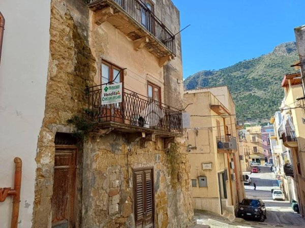 casa indipendente in vendita a Castellammare del Golfo