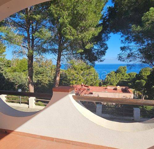 casa indipendente in vendita a Castellammare del Golfo in zona Scopello