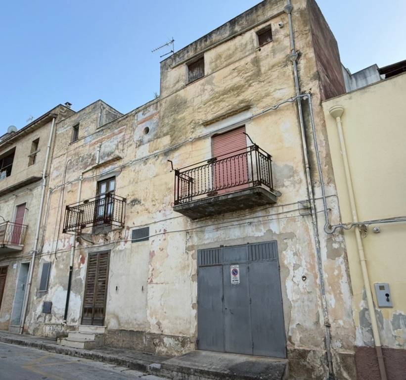 casa indipendente in vendita a Castellammare del Golfo