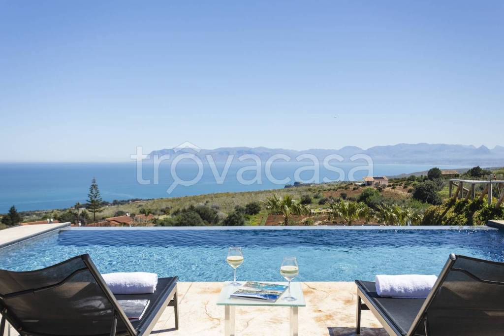 casa indipendente in vendita a Castellammare del Golfo in zona Scopello