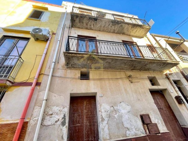 casa indipendente in vendita a Castellammare del Golfo