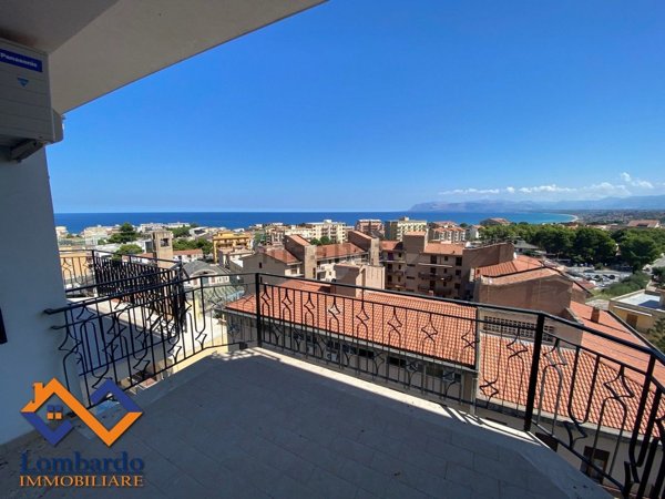 appartamento in vendita a Castellammare del Golfo