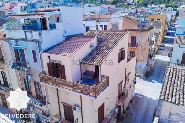 appartamento in vendita a Castellammare del Golfo
