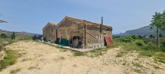 casa indipendente in vendita a Castellammare del Golfo