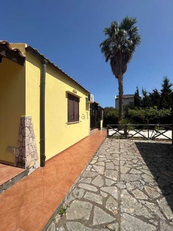 casa indipendente in vendita a Castellammare del Golfo