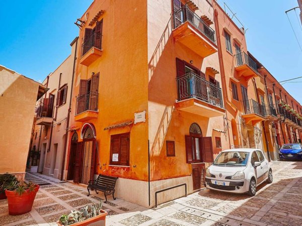 casa indipendente in vendita a Castellammare del Golfo