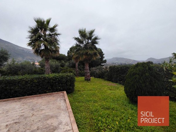 casa indipendente in vendita a Castellammare del Golfo