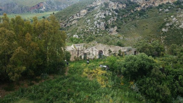 casale in vendita a Castellammare del Golfo in zona Balata di Baida