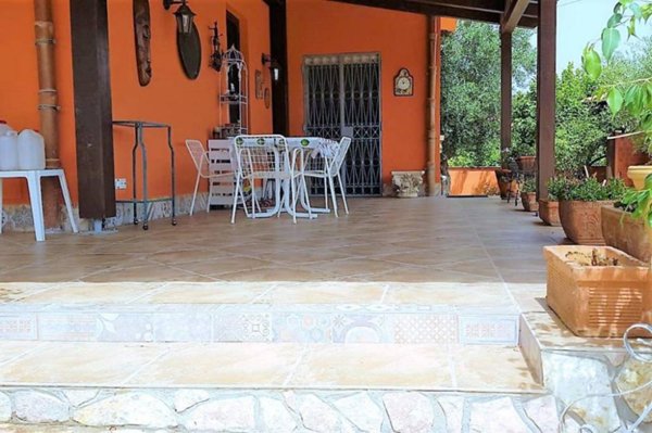 casa indipendente in vendita a Castellammare del Golfo in zona Scopello