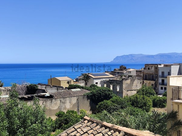 appartamento in vendita a Castellammare del Golfo