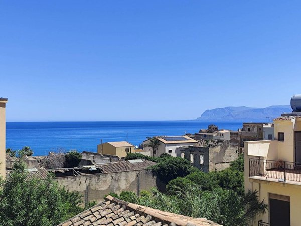 appartamento in vendita a Castellammare del Golfo