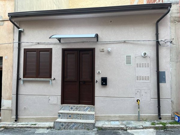 casa indipendente in vendita a Castellammare del Golfo