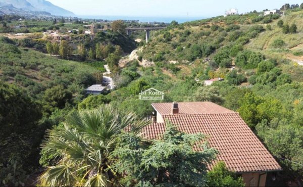 casa indipendente in vendita a Castellammare del Golfo in zona Scopello
