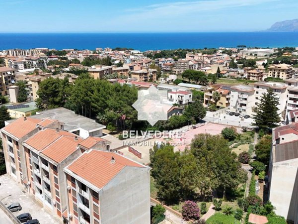 appartamento in vendita a Castellammare del Golfo