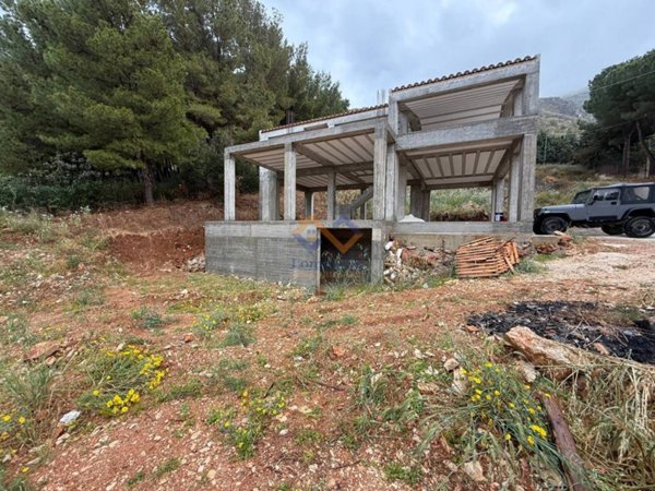 casa indipendente in vendita a Castellammare del Golfo