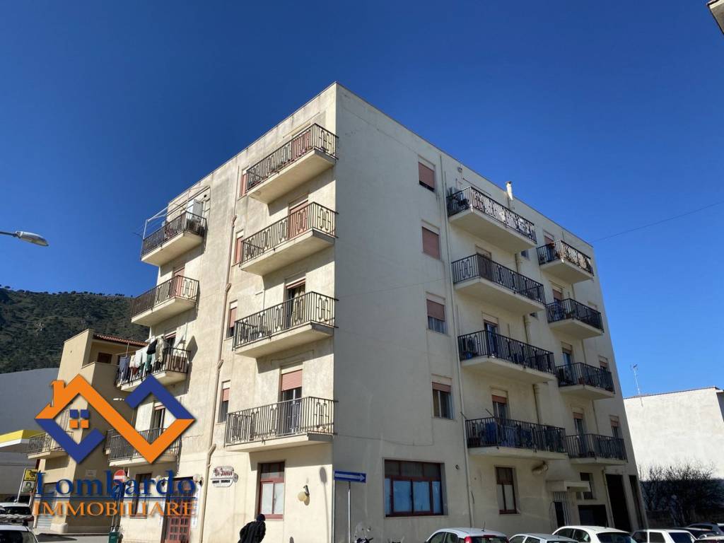 appartamento in vendita a Castellammare del Golfo
