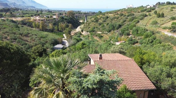casa indipendente in vendita a Castellammare del Golfo