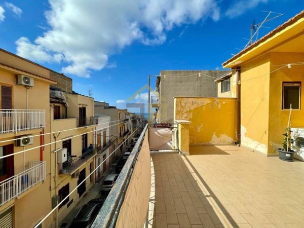 casa indipendente in vendita a Castellammare del Golfo