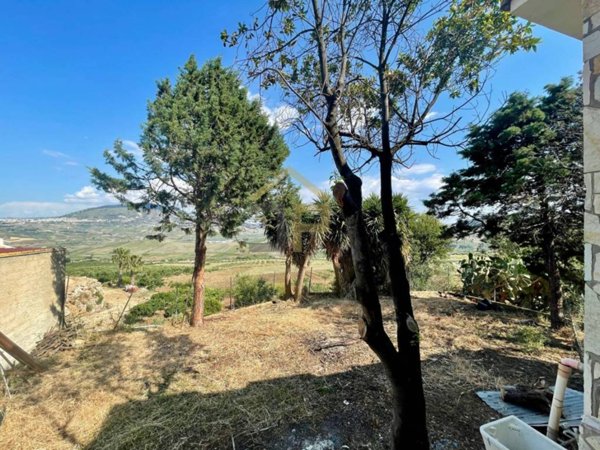 casa indipendente in vendita a Castellammare del Golfo