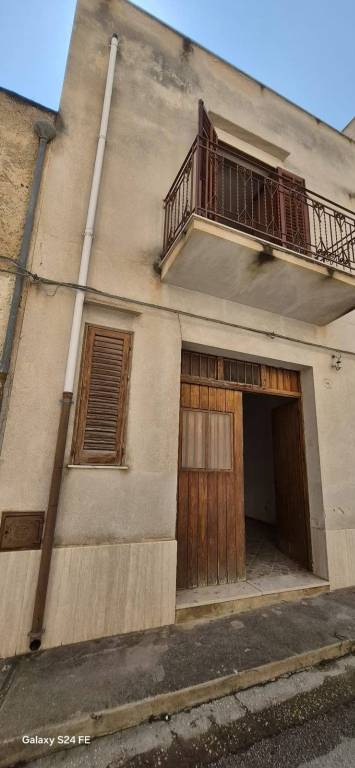 casa indipendente in vendita a Castellammare del Golfo