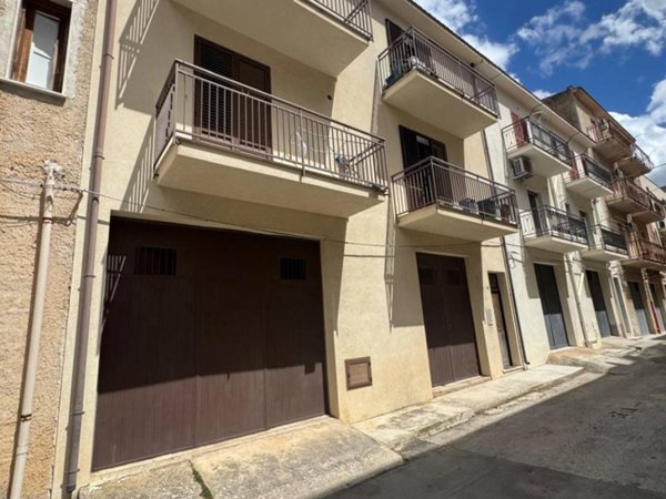 appartamento in vendita a Castellammare del Golfo