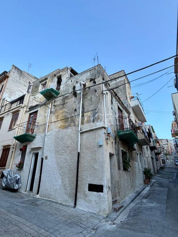 casa indipendente in vendita a Castellammare del Golfo