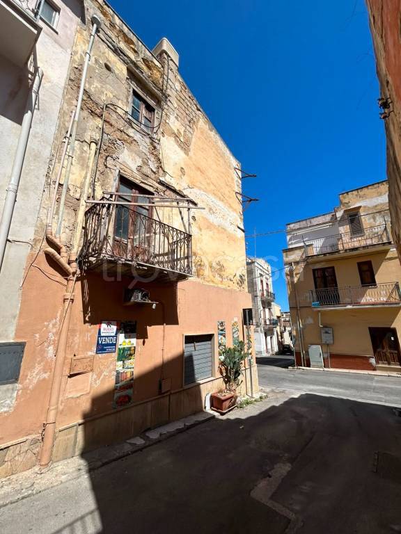 casa indipendente in vendita a Castellammare del Golfo