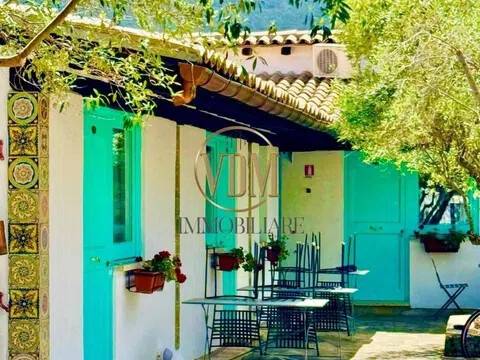 casa indipendente in vendita a Castellammare del Golfo in zona Scopello