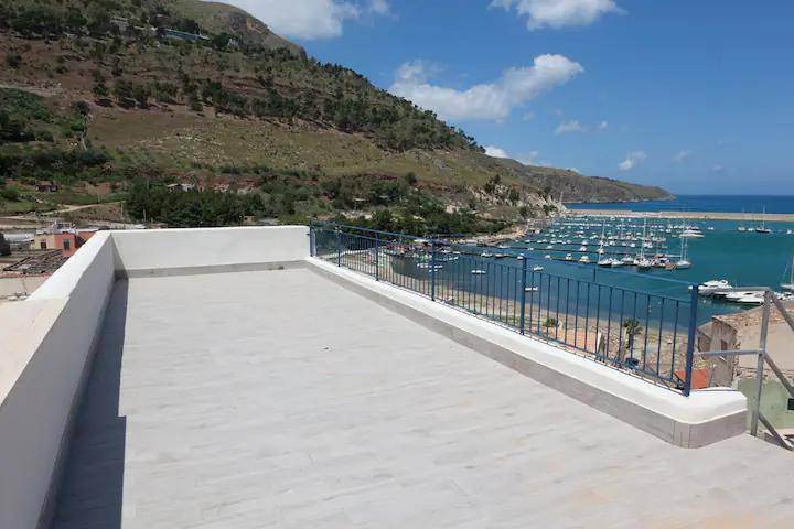 casa indipendente in vendita a Castellammare del Golfo