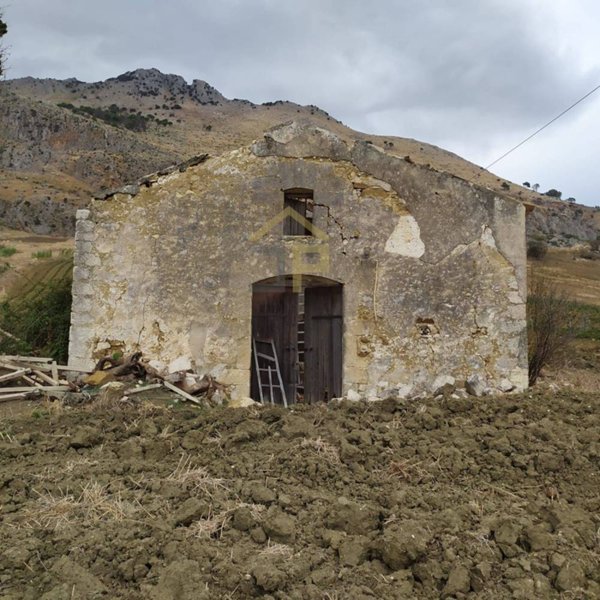 casa indipendente in vendita a Castellammare del Golfo
