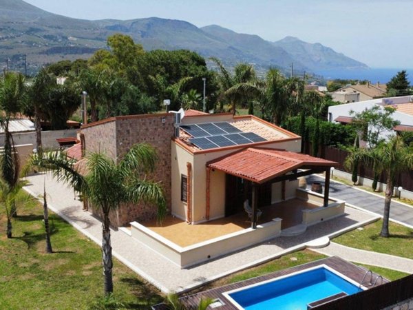 casa indipendente in vendita a Castellammare del Golfo in zona Balata di Baida
